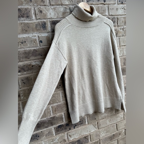 Evereve Beige Pullover Turtleneck Sweater - Picture 4 of 9